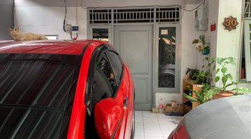 Gambar 5 Rumah Bagus Semi Furnished SHM di Flamboyan , Rempoa TURUN HARGA