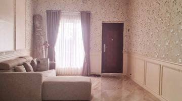 Gambar 3 Rumah 2 Lantai Bagus Semi Furnished SHM di Regency, Tangerang Selatan