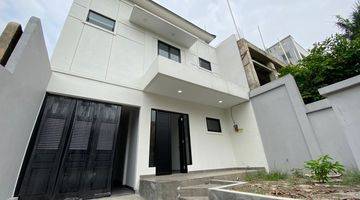 Gambar 5 Rumah Modern Minimalis Di Mega Cinere  di Cinere, Cinere