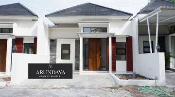 Gambar 2 Rumah di Jl. Karangrejo Banyumanik Semarang Baru Tipe. 40/77