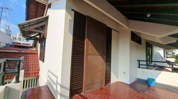 foto lainnya rumah lokasi strategis dalam komplek