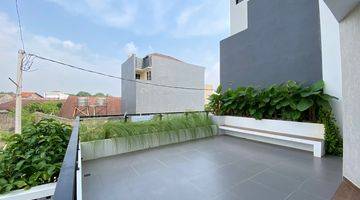 foto lainnya rumah 3 lantai modern scandinavian