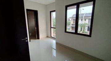 Gambar 4 Dijual rumah BSD city Vanya Park Cluster Askara uk 60m2