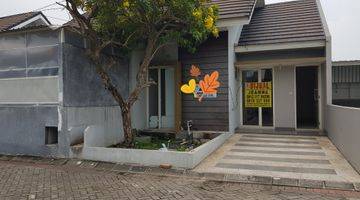 tampak depan rumah di pakal madya indah,
