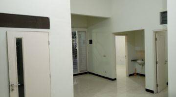 foto lainnya rumah minimalis atap galvalum, bukit