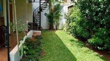 foto lainnya rumah bernuansa tropis di cinangka