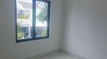 Gambar 5 Rumah 2 Lantai Sudah Renovasi Semi Furnished Perumahan Palem Semi