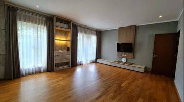 Gambar 5 Dijual Rumah Premier Park 2 Furnished Bagus