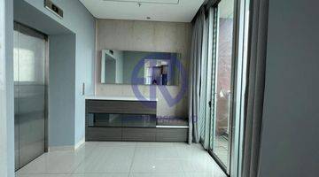 Gambar 3 Jual Penthouse Kemang Village 3 BR Private Lift Infinity Pet Friendly