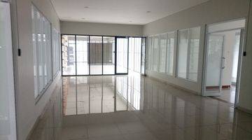 Gambar 3 Disewakan/Dijual Gedung Kantor (Office)