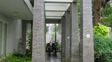 foto lainnya rumah 2 lantai tropical modern