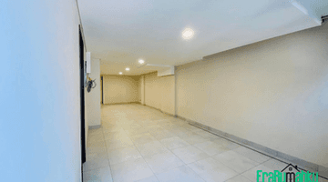 Gambar 3 Townhouse 3 Lantai di Pondok Indah Town House, Jakarta Selatan