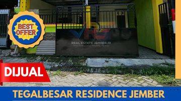 Gambar 1 RUMAH DI PERUM TEGALBESAR RESIDENCE JEMBER