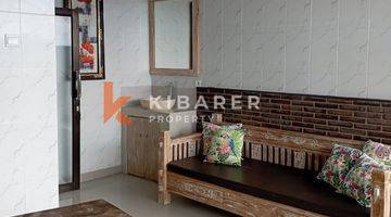 Gambar 4 Comfort One Bedroom Open Living Room Villa Situated In Buduk Yrr3335