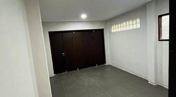 Gambar 2 Rumah Bagus Disewa Area Kebayoran Baru Jl. Cibulan