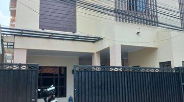 Gambar 4 Dijual Rumah Kost 3,5 Lantai Lokasi Strategis Jalan Cilandak