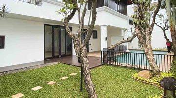 Gambar 5 5 Bedroom Modern House In Tropical Compound Cipete