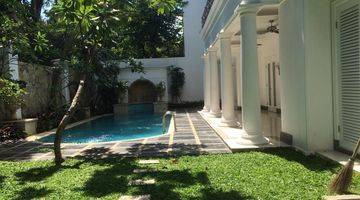 Gambar 1 5 Bedroom Beautiful House In Prime Area In Kebayoran Baru -Bagus