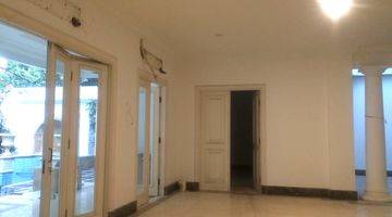 Gambar 2 5 Bedroom Beautiful House For Resto, Cafe In Prime Area In Kebayoran Baru 