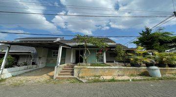 Gambar 1 Dijual Rumah Siap Huni Posisi Hoek Di Sindanglaya Bandung Harga Terbaik