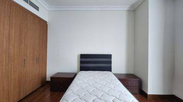 Gambar 2 Apartement Pakubuwono View 3 BR Furnished Bagus