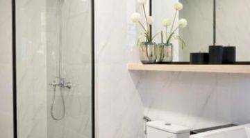 kamar mandi apartemen the newton 1 ciputra