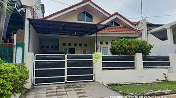 tampak depan rumah elegan harga dibawah pasaran