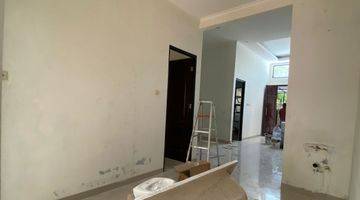 Gambar 5 Dijual Rumah di Griya Loka BSD City Bagus -nrl