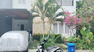 Gambar 1 House For Yearly Rental only at Kerobokan