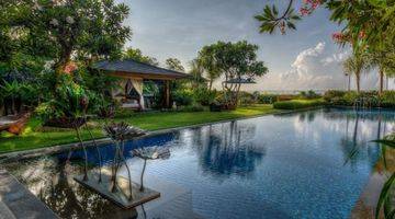 Gambar 3 Luxury Villa tebing Laut di pecatu