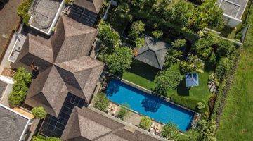 Gambar 5 Luxury Villa tebing Laut di pecatu