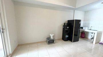 Gambar 1 Apartement The Springlake By Summarecon Bekasi 3 BR Furnished