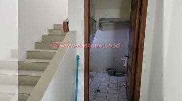 Gambar 2 Dijual Rumah 2 Lantai Daerah Kelapa Gading Kg004915