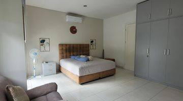 Gambar 2 Dijual Rumah Furnished di Kawasan Elit The Green Bsd