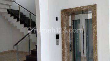 Gambar 1 Disewakan Rumah Brand New The Chopin 3 Lantai Unfurnished 