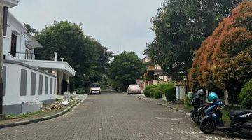 Gambar 4 Rumah hook villa cinere mas SHM Sudah renovasi 2 Lantai