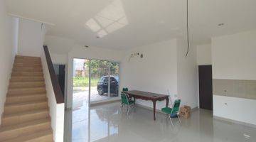 Gambar 4 Rumah Mewah 2lt 1M-an Taman Cimanggu Extension Free Custom Lay Out