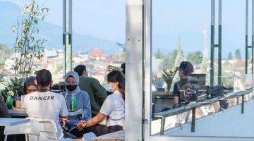 Gambar 1 Cafe Ciumbuleuit View Bandung 