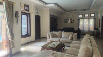 Gambar 2 Rumah Disewakan Balikpapan Baru 1 Lt Full Furnished Kolam Renang