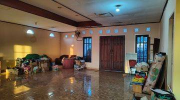 Gambar 3 Dijual cepat rumah besar dan lebar  Balikpapan Baru  furnished