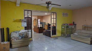 Gambar 2 Dijual cepat rumah besar dan lebar  Balikpapan Baru  furnished