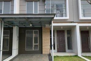 Gambar 1 Jual Rumah 6x15 2 Lantai Golf Island, Hadap Selatan Bangunan Bagus Paling Murah