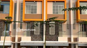 Gambar 1 Jual Rumah 3 Lantai 4,5x10 Tipe Hazel Pik 2, Dijamin Paling Murah Yuk Survey