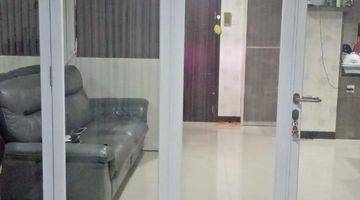 Gambar 4 Apartement SKY TERRACE Daan Mogot Baru 3 BR Furnished Bagus