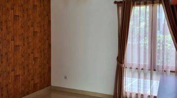 Gambar 5 Rumah 3 Lantai Bagus Semi Furnished SHM di Cipete, Jakarta Selatan