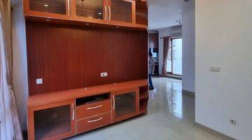 Gambar 4 Rumah 3 Lantai Bagus Semi Furnished SHM di Cipete, Jakarta Selatan