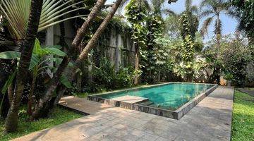 Gambar 2 Rumah Mewah Fasilitas Lengkap Private Pool 