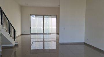 Gambar 2 Unit terbatas rumah mewah villa bukit regency PIK2 uk 12x30m2 Rumah 2 Lantai Baru