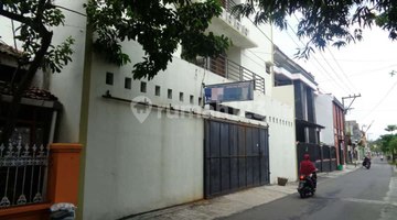 tampak depan kos aktif putri 22 kamar