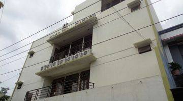 tampak depan kos aktif putri 22 kamar